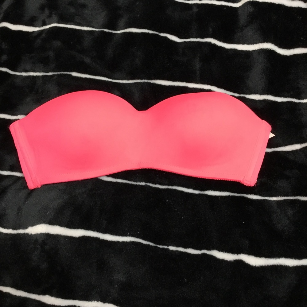 VS Pink Strapless Bra